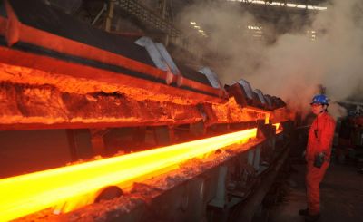 Китай стал меньше производить стали